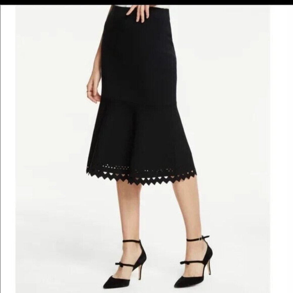 Ann Taylor Flounce Laser Cut Knit Midi Skirt Black Size XSP